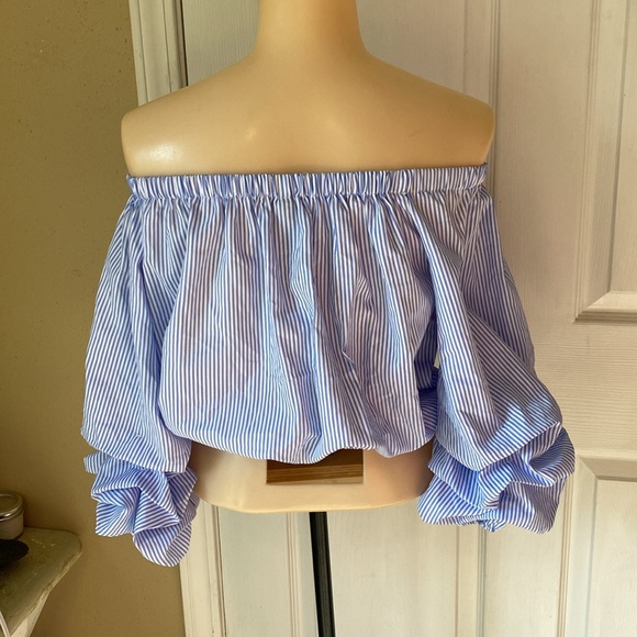 Venti6 Off Shoulder Stiped Ruffle Sleeve Blouse size M NWT - Picture 2 of 10